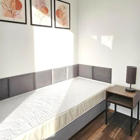Homestay Pomorska86 Aparts - Centrum *